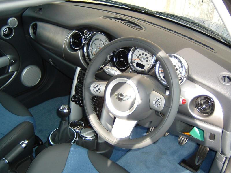 04-08-22_63 - Interior.JPG